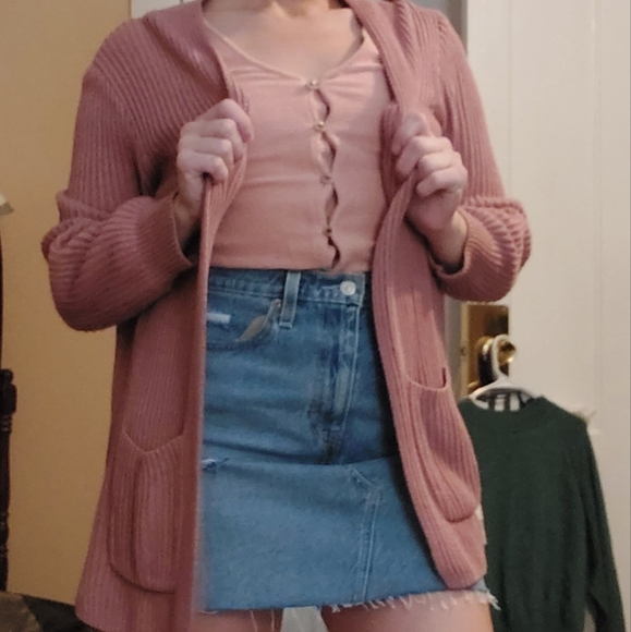 Texture&Thread | Knotted Button Up Tank Top - Picture 9 of 11